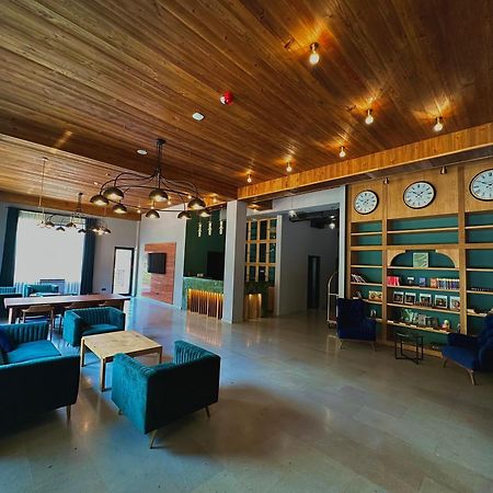 Suatis Resort Kazbegi Exteriör bild