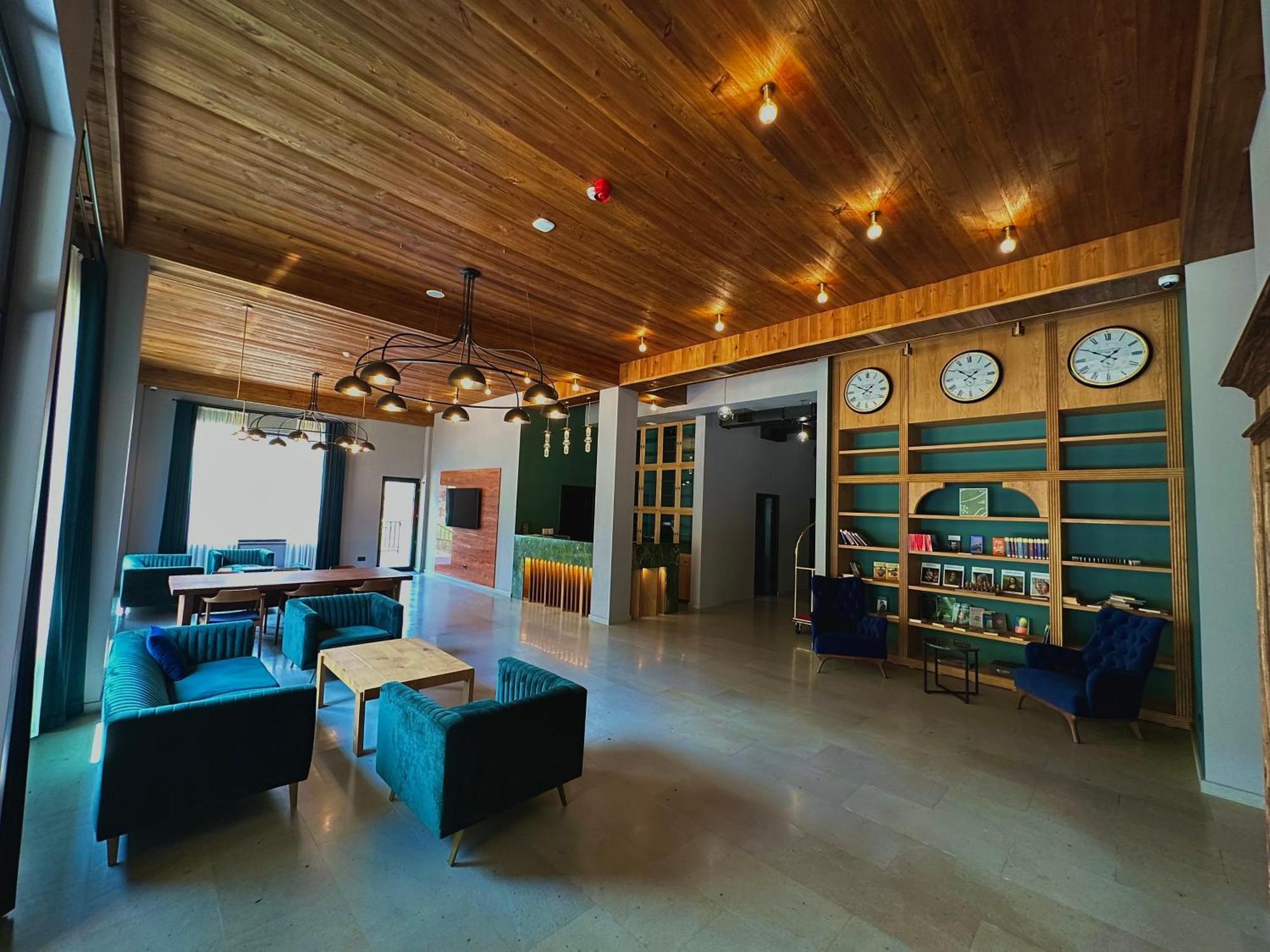 Suatis Resort Kazbegi Exteriör bild